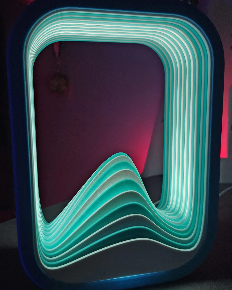 Lampe décorative imprimée en 3D avec cadres lumineux turquoise et blancs