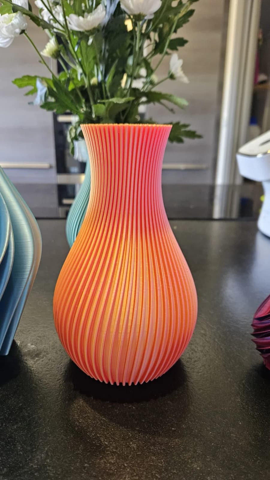 Vase spiralé corail — création imprimée en 3D par Info & 3D Concept